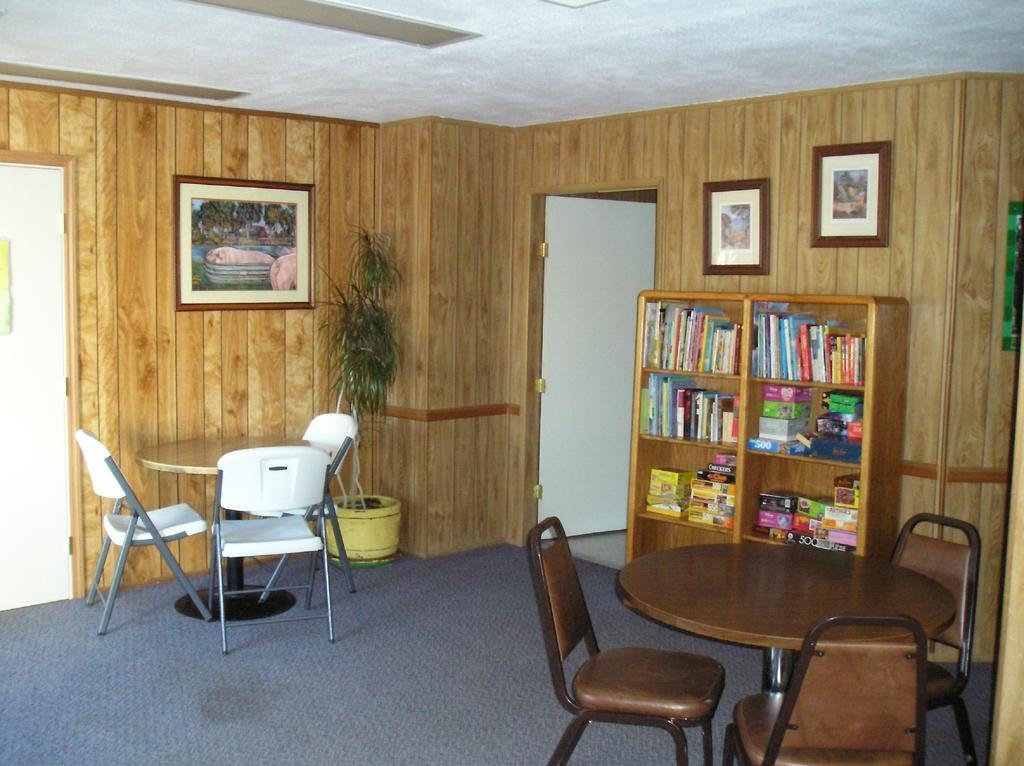 Lake Minden Camping Resort Cottage 2 Nicolaus Luaran gambar