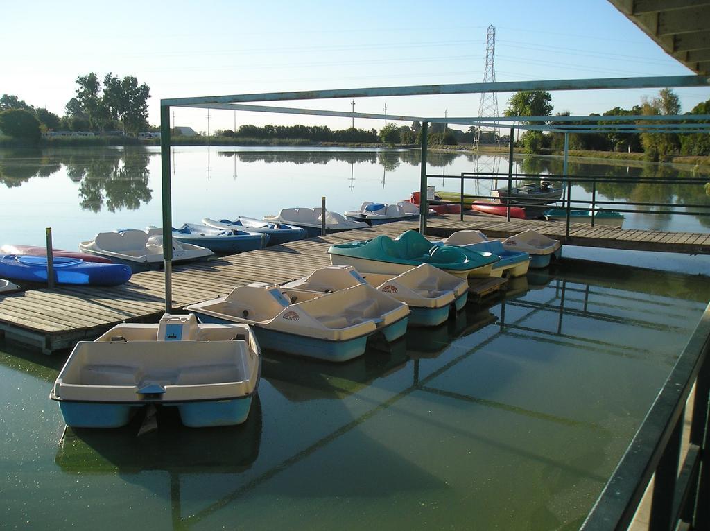 Lake Minden Camping Resort Cottage 2 Nicolaus Luaran gambar